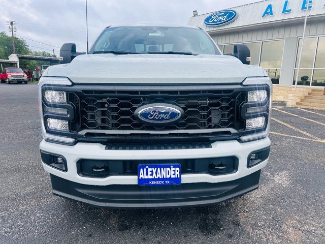 2026 Ford Super Duty F-350 SRW XL