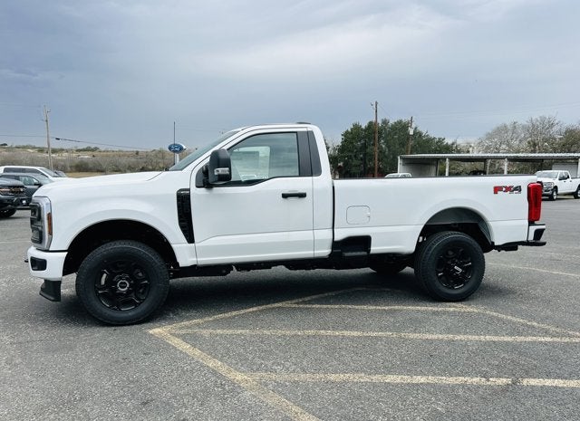 2026 Ford Super Duty F-350 SRW XL
