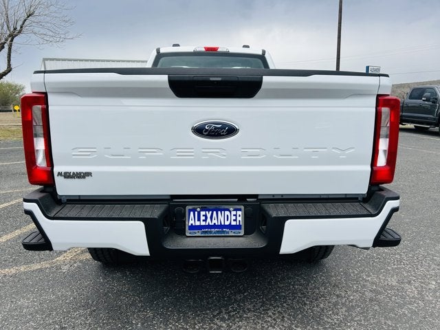 2026 Ford Super Duty F-350 SRW XL
