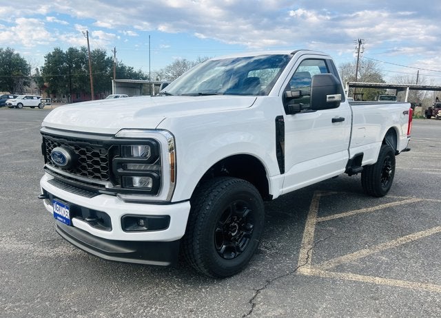 2026 Ford Super Duty F-350 SRW XL