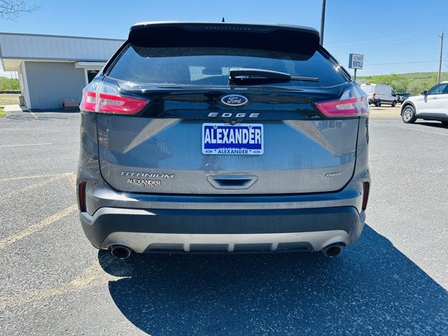 2022 Ford Edge Titanium