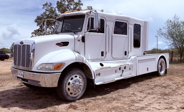 2005 PETERBUILT 335 Base