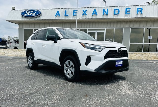 2024 Toyota RAV4 LE
