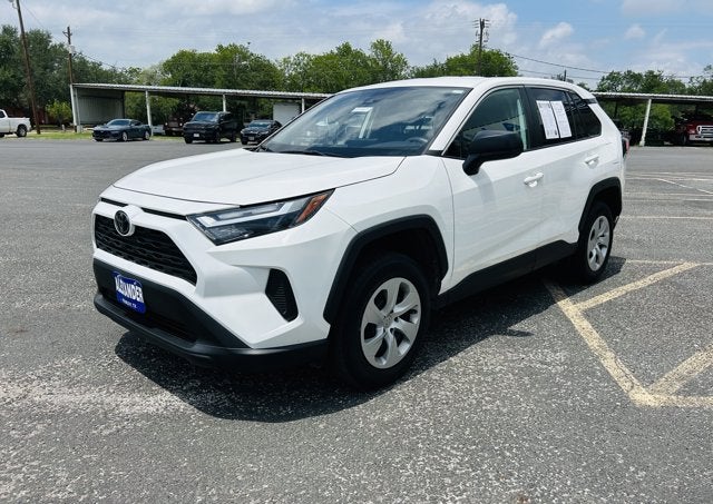 2024 Toyota RAV4 LE