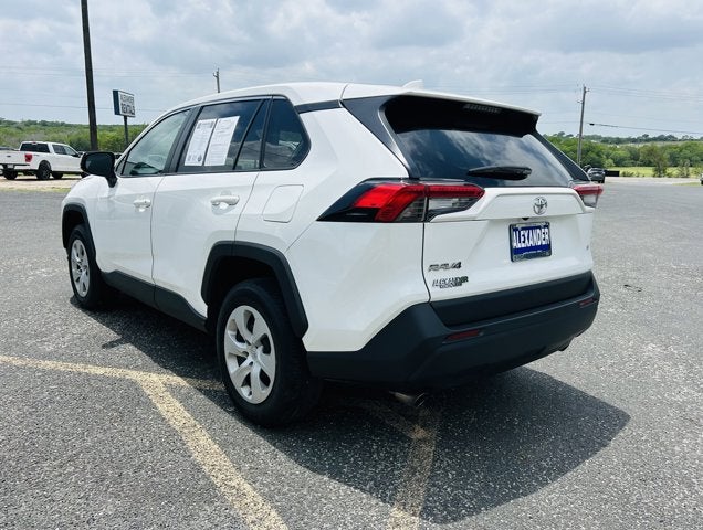 2024 Toyota RAV4 LE