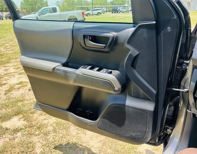2020 Toyota Tacoma 2WD SR