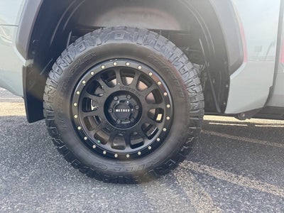 2022 Toyota Tundra 4WD SR5