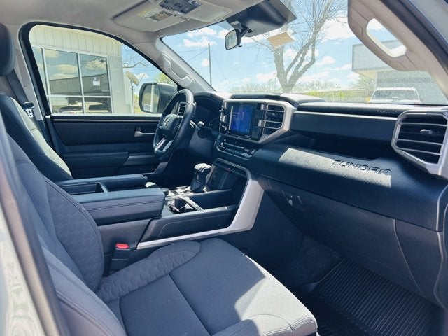 2022 Toyota Tundra 4WD SR5