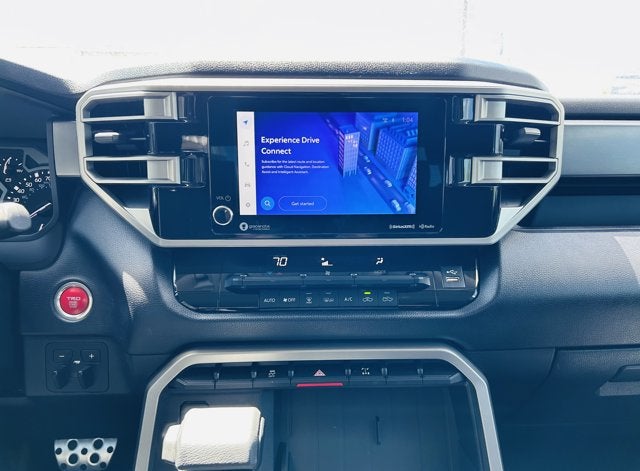 2022 Toyota Tundra 4WD SR5