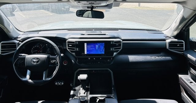 2022 Toyota Tundra 4WD SR5