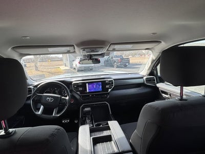2022 Toyota Tundra 4WD SR5